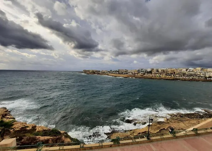 Cloud 7 Quality Sea Front *